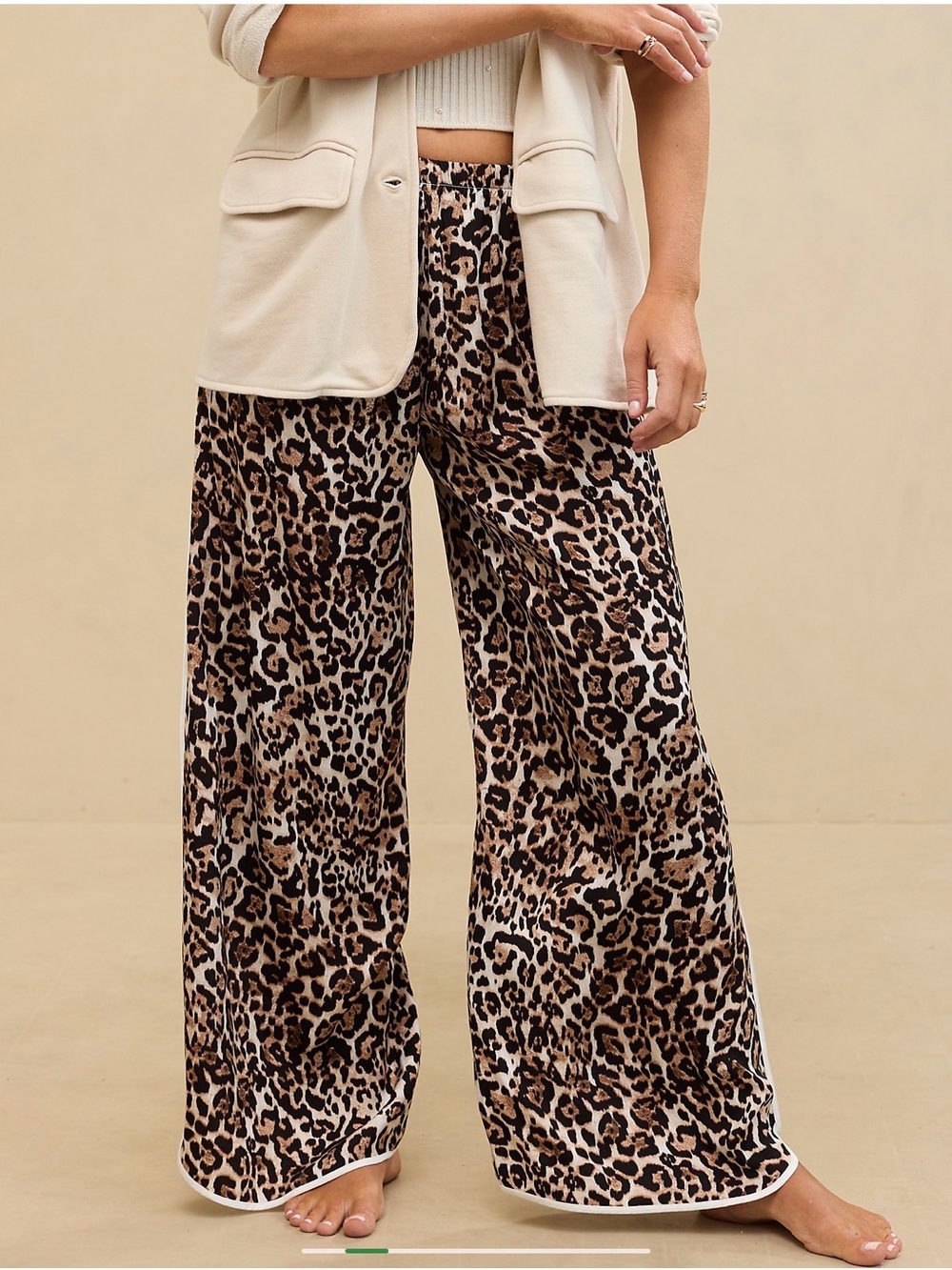 NWT Aerie Off-Duty Satin Piping Pants - Leopard Print Size XL *sold out* - Picture 1 of 6